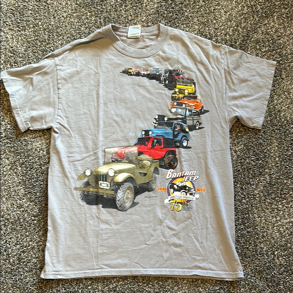 Gray Jeep Graphic T-Shirt